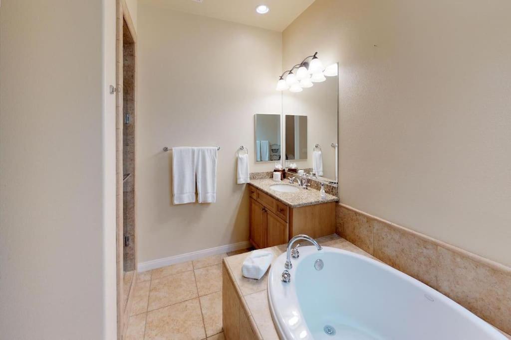 לה קינטה Lv305 Legacy Villas Townhome W Expansive Patio מראה חיצוני תמונה
